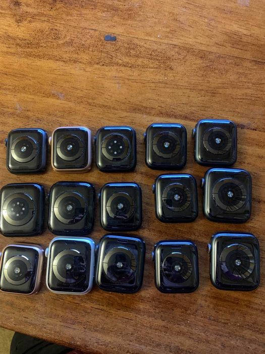 Корпуса еппл вотч    Apple Watch