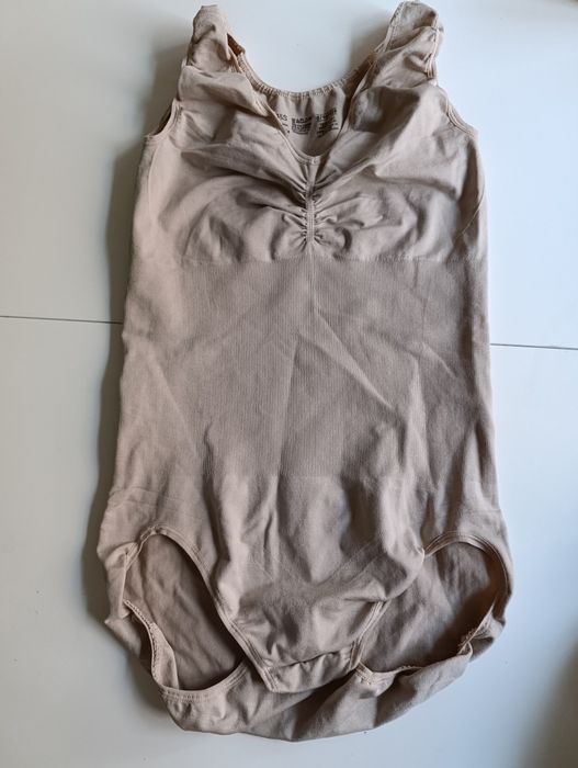 Wyszczuplające body M and  S rozm 12-14 Nowe!