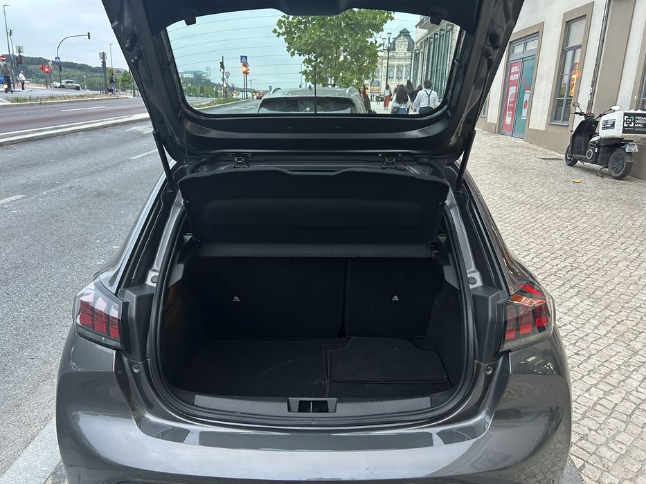 Peugeot 208 — fotografia 5