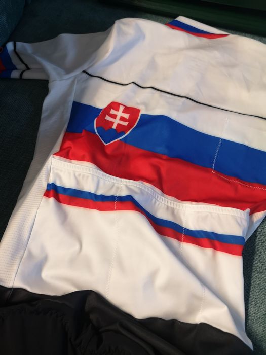 Santini Castelli Bora Hansgrohe Peter Sagan Visma Slovakia kombi