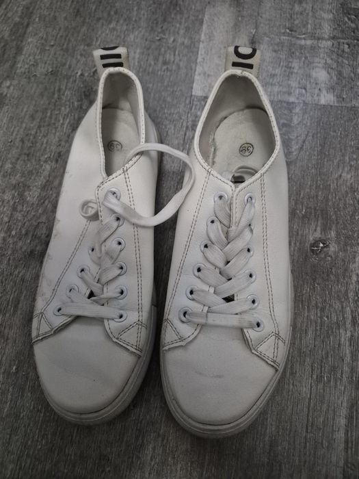 Trampki damskie biale rozmiar 39