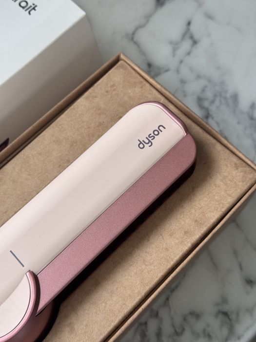 Dyson Airstrait™ straightener (Ceramic Pink/Rose Gold)