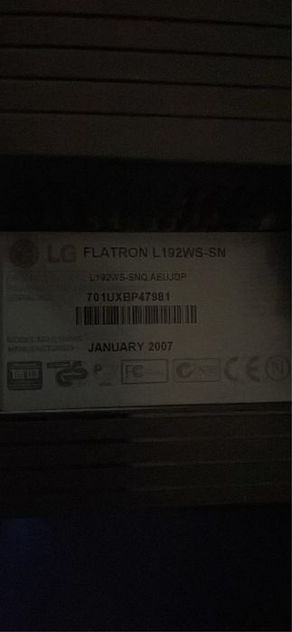 Ecra LCD LG 19 plogadas teclado e rato