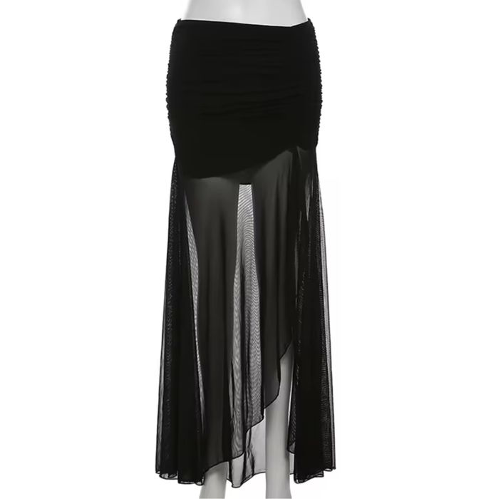 Трендова прозора спілниця