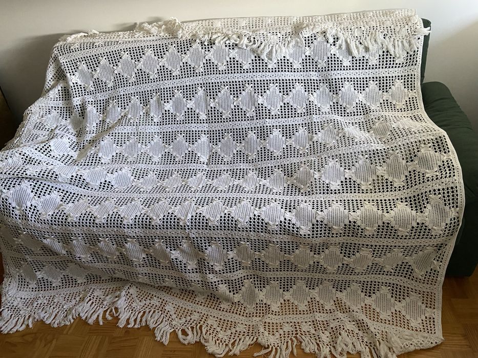Colcha branca toda feita a mao