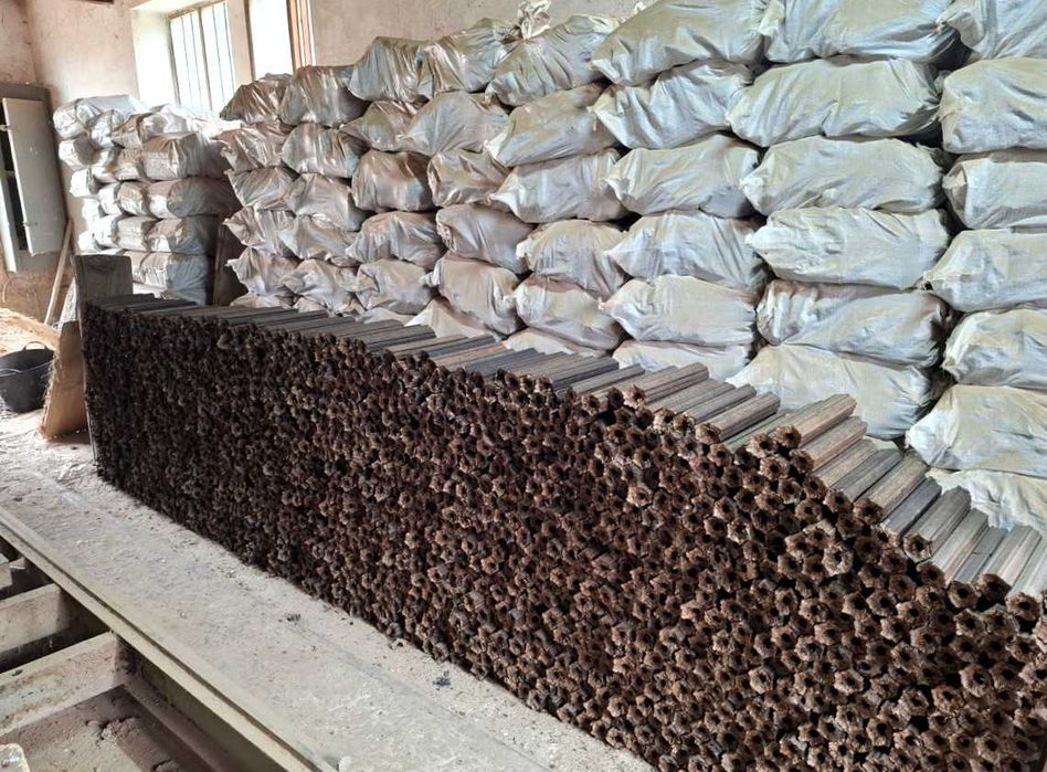 Вугілля, брикети, пелети стабільної калорійності