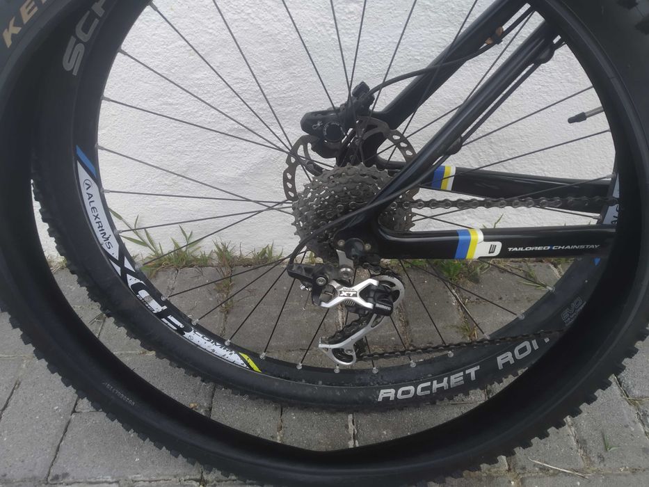 Bulls Black Adder 2 26" Carbon