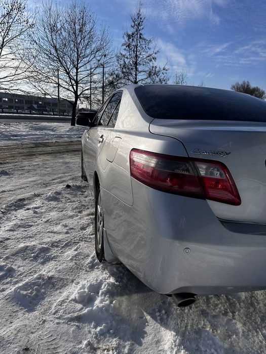 Продам легковой  автомобиль