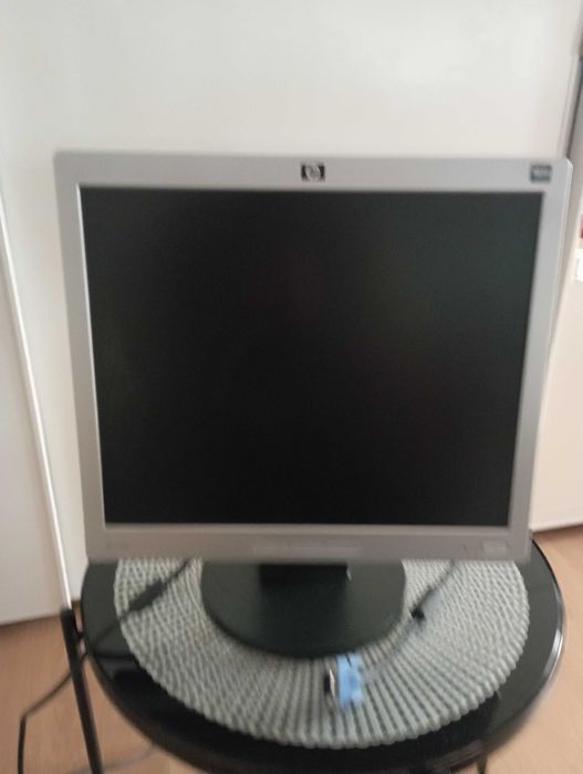 Monitor HP com pouco uso447189731142553602