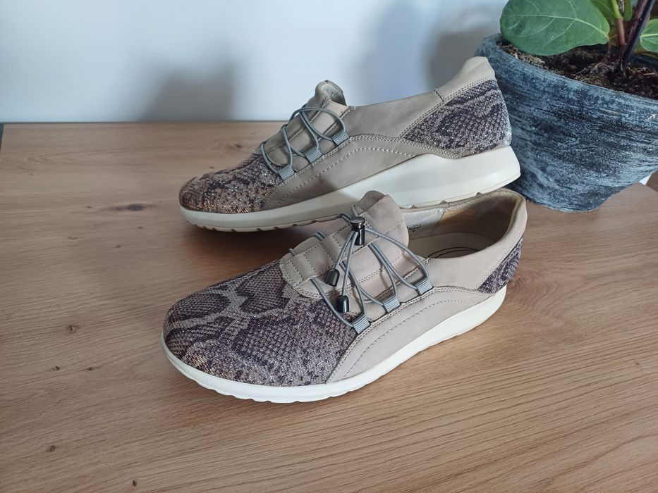 Buty Waldlaufer rozmiar 42 półbuty sneakersy H