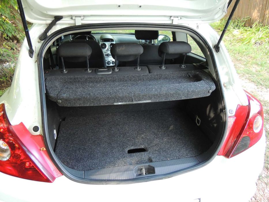 Opel Corsa D 1.2 автомат 2014р.