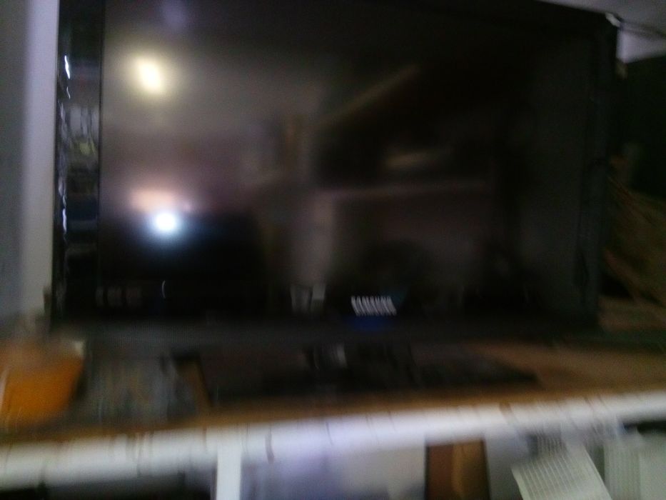 Vendo 2 plasmas  1 Sony outro Samsung  estado novo 75€