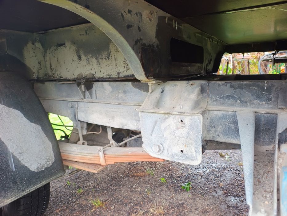 Mercedes 410 KACZKA Kat.B Skrzynia Paka Blokada Mostu  REZERWACJA