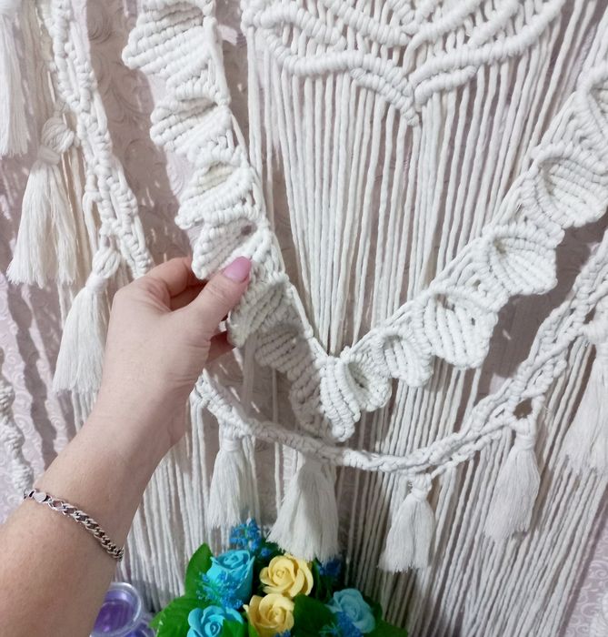 Полиця з макраме