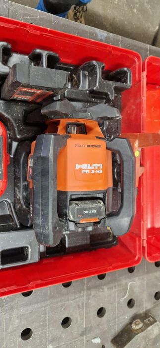 Niwelator PR-2 z detektorem