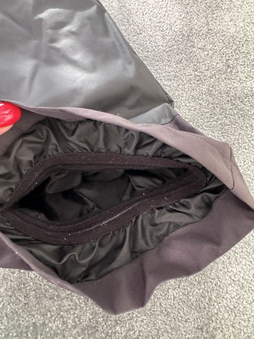 Vendo calças de Neve tamanho 8anos (pretas)