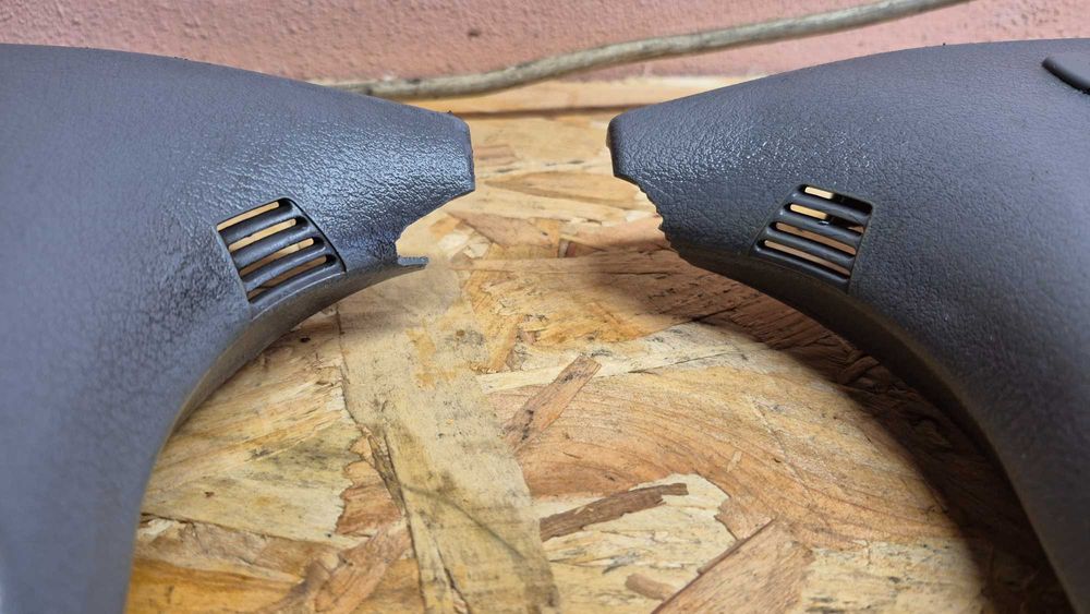 AUDI A4 B5 (8D)- Pilares B Facelift 1999 até 2001 C/ Airbag - Cinza