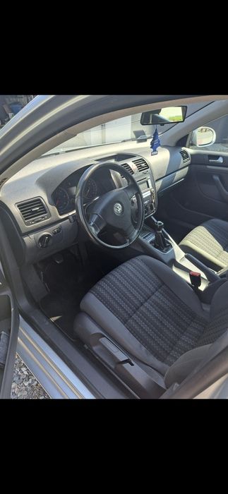 Sprzedam Volkswagen Golf 5