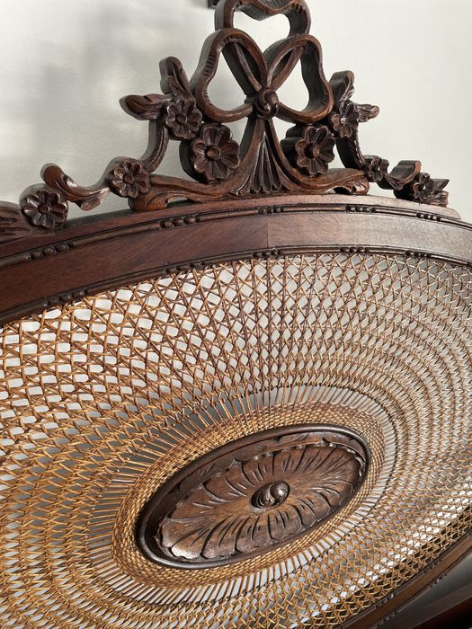 Cama de Casal - Cabeceira da Cama em Palhinha