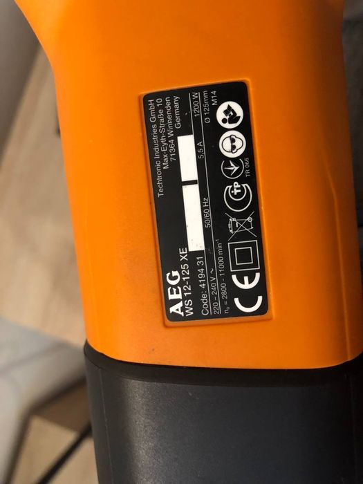 Електроінструмент AEG WS 12 - 125 Болгарка