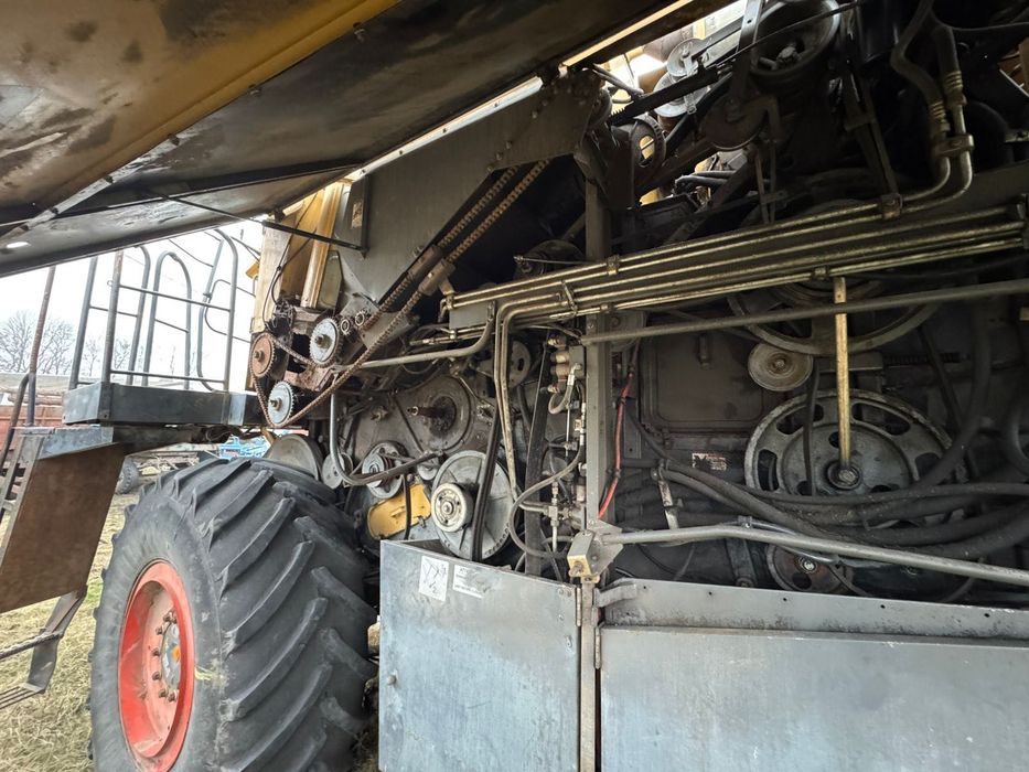 Комбайн CAT Lexion 460