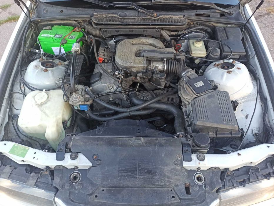 До вашої уваги BMW 318I газ-бензин