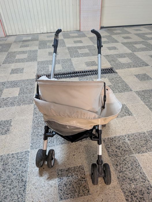 Carrinho bebé loola
