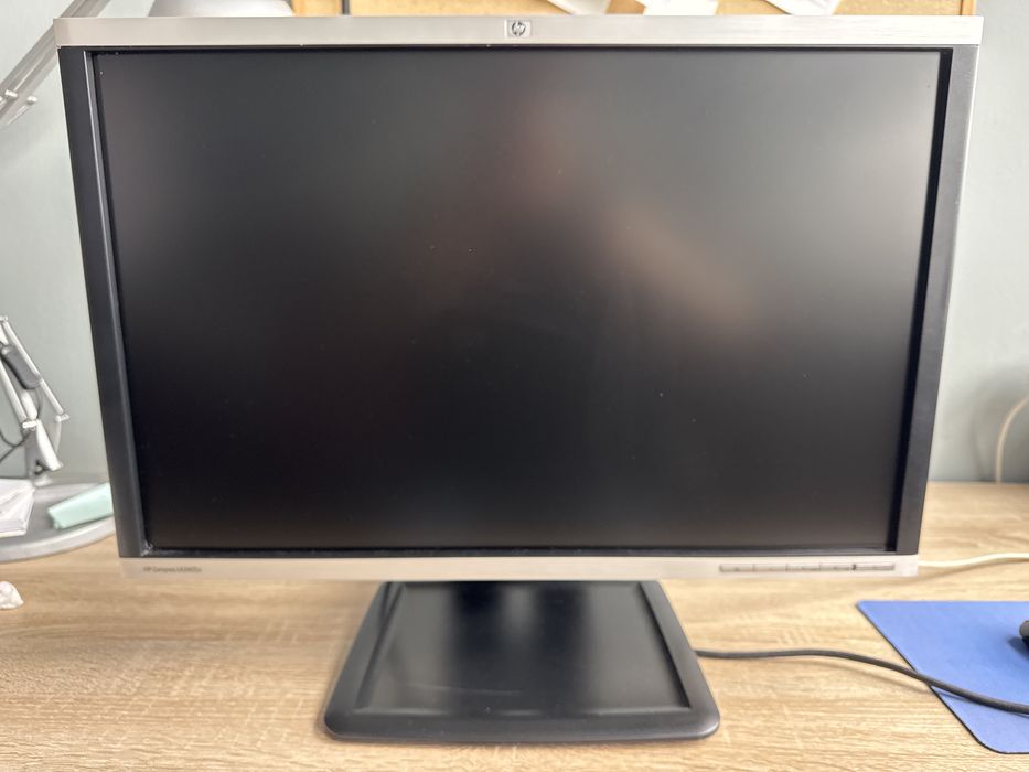 Monitor HP 24 cale model LA2405x SR