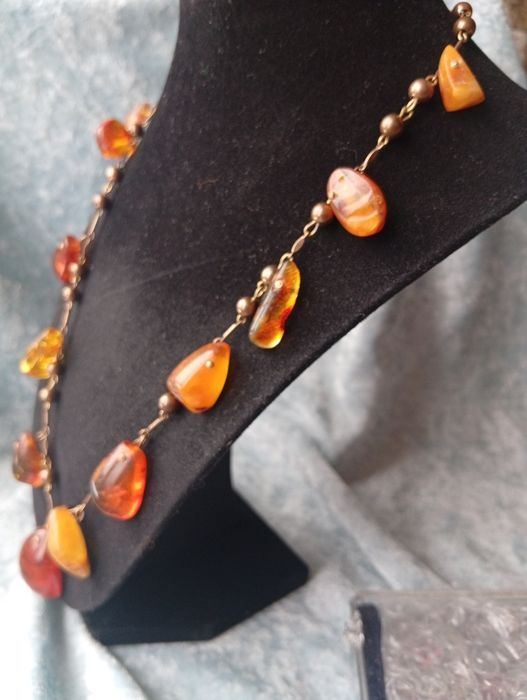 Винтажные колье с Янтарем