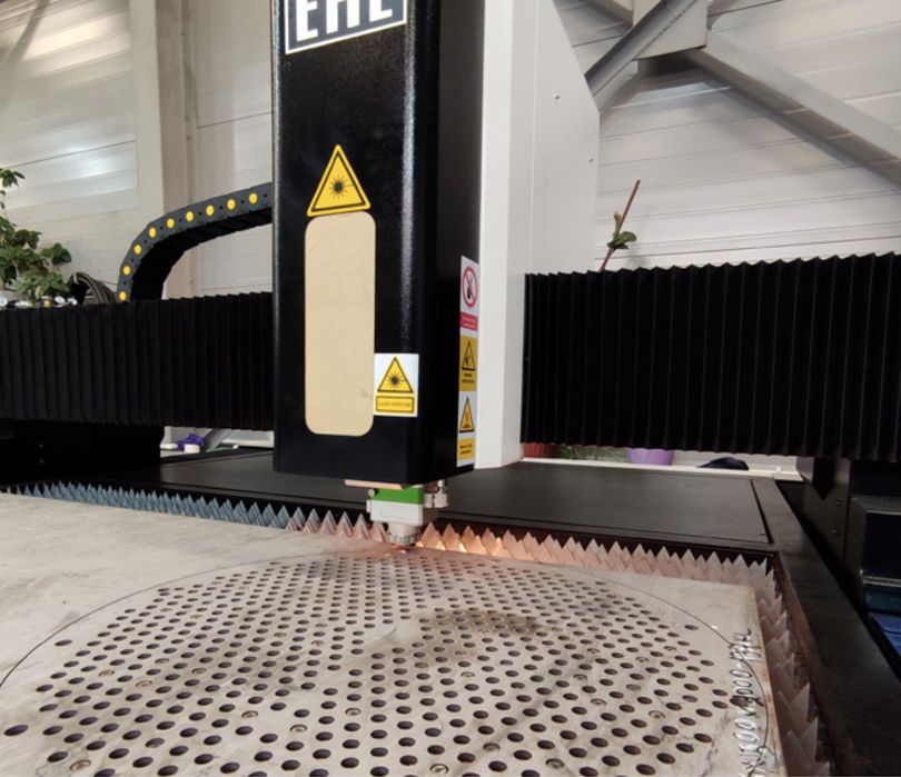 Оптоволоконний лазерний верстат різання металу GWEIKE LF3015LN 6000вт