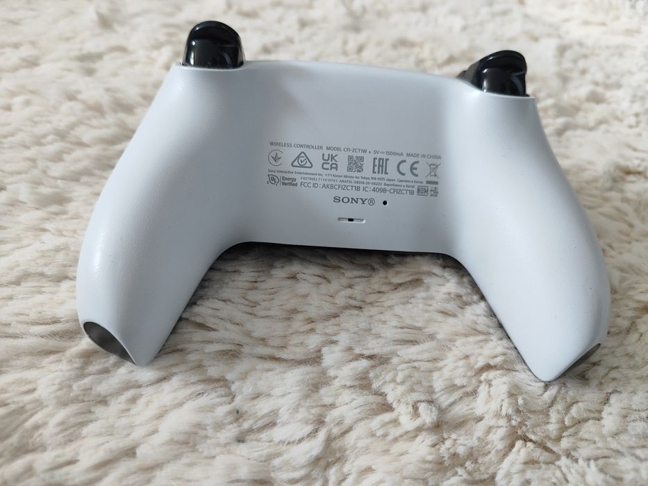 Pad do ps5 Dualsense analogi TMR