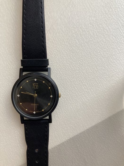 Zegarek quartz yess minimalistyczny