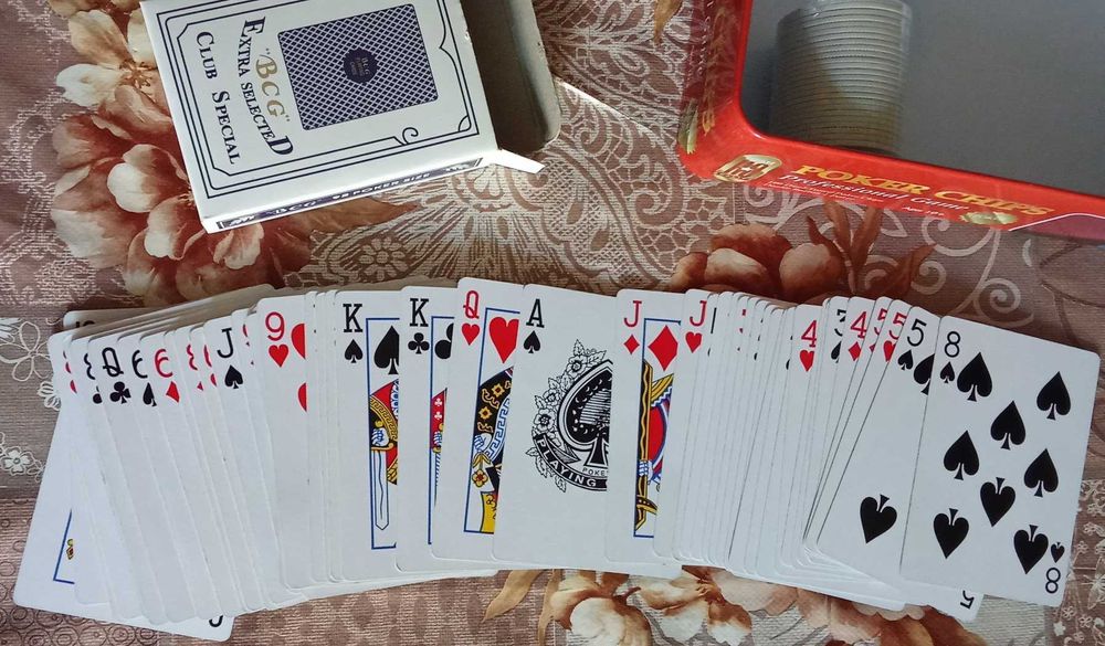 Игра ПОКЕР новая почти