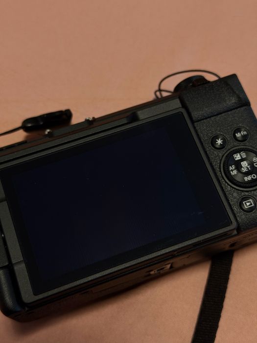 Canon PowerShot V1