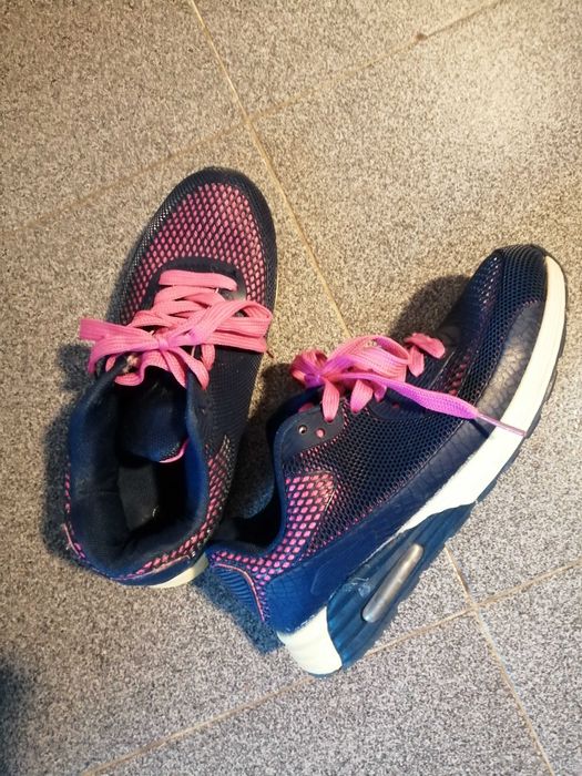 Sapatilhas Rosa e azul