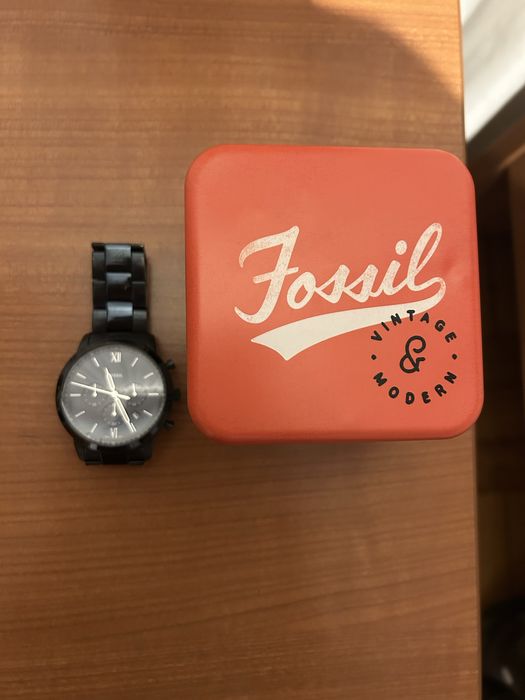 Relógios fossil e winner