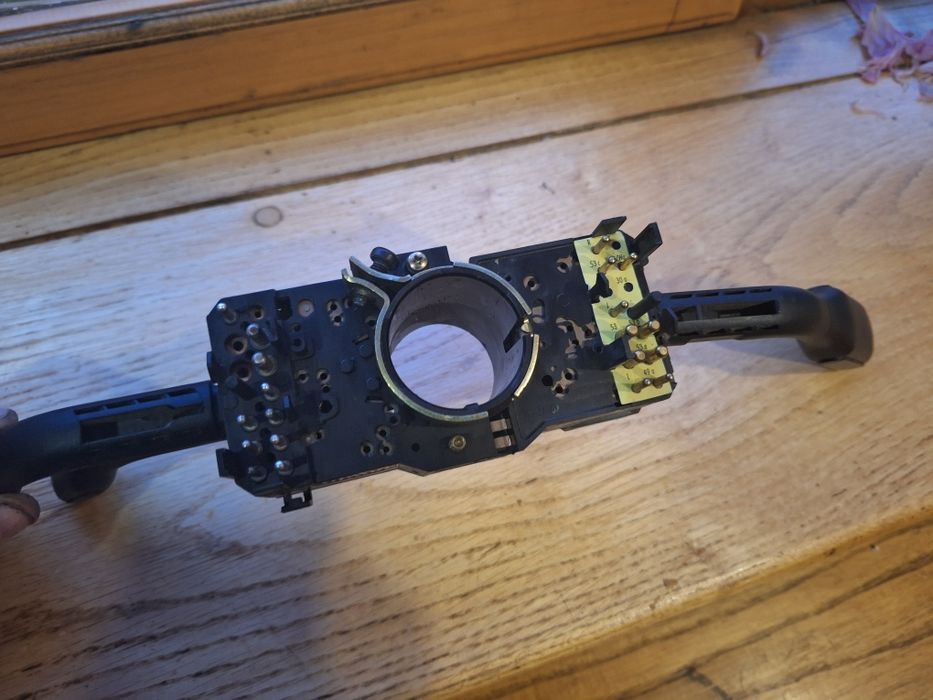 Підрульовий перемикач Audi A4 b5