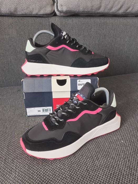 Oryginalne Damskie Tommy Jeans New Runner Rozmiar 39 (25 cm)