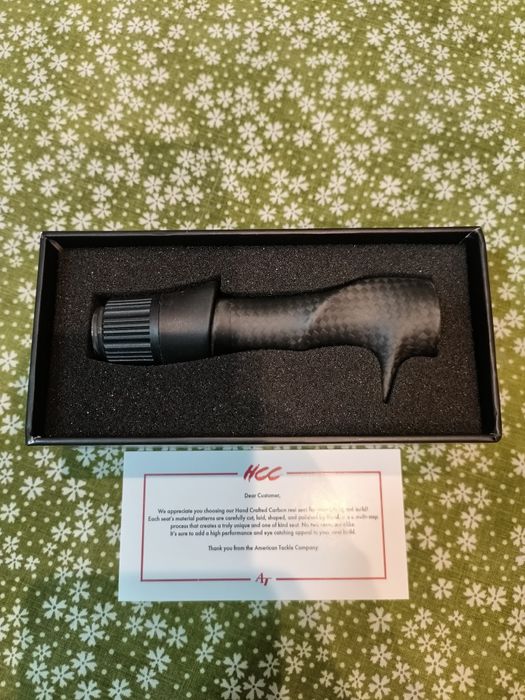 Родбілдінг спінінговий карбоновий катушкотримач American Tackle