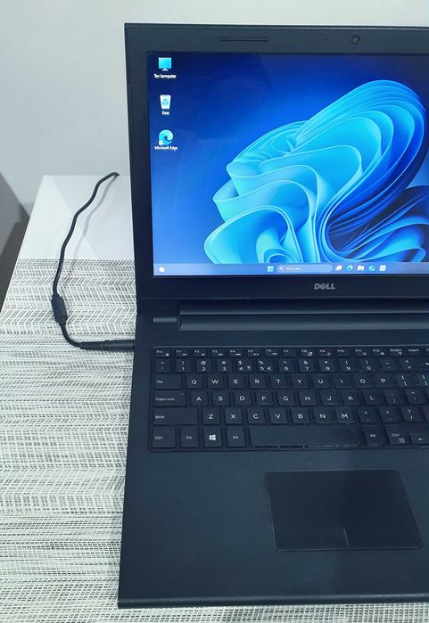 Dell Inspiron 15 3000 Series intel®core™ i7/Nvidia®GeForce™/SSD/Bluetooth/USB3.0/Hdmi/Lan/Win11