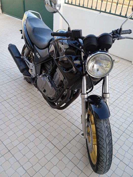 Honda cb 500 impecável