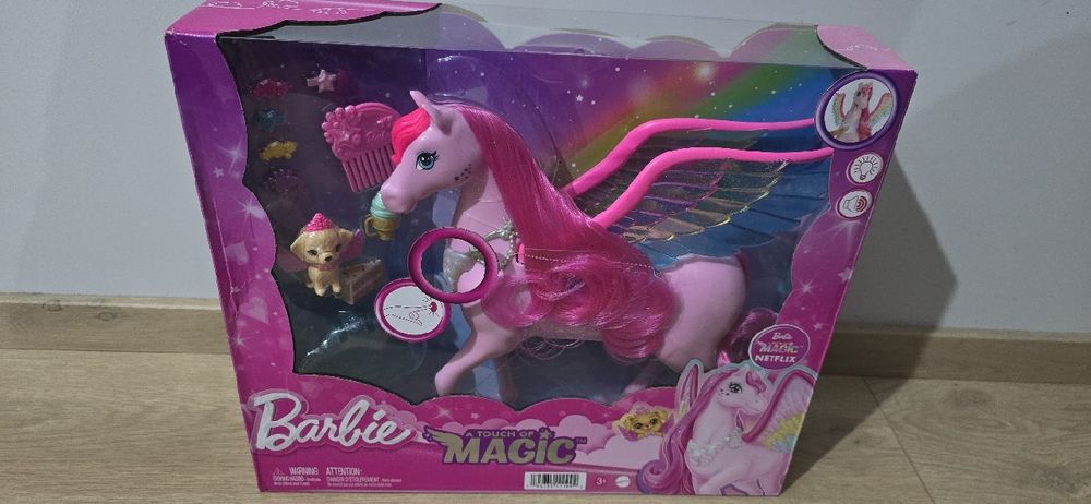 Mattel Barbie Magic Pegaz światło i dźwięk HLC40