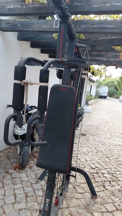 Máquina de Musculação Multiestação – Peito, Costas, Braços e Pernas