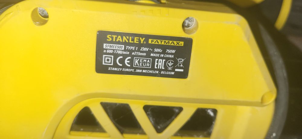 Szlifierka żyrafa stanley sfmee500