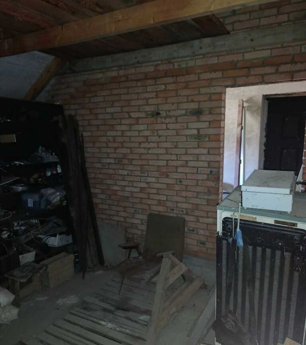 Продам 2-поверховий будинок у с. Петрик 4374