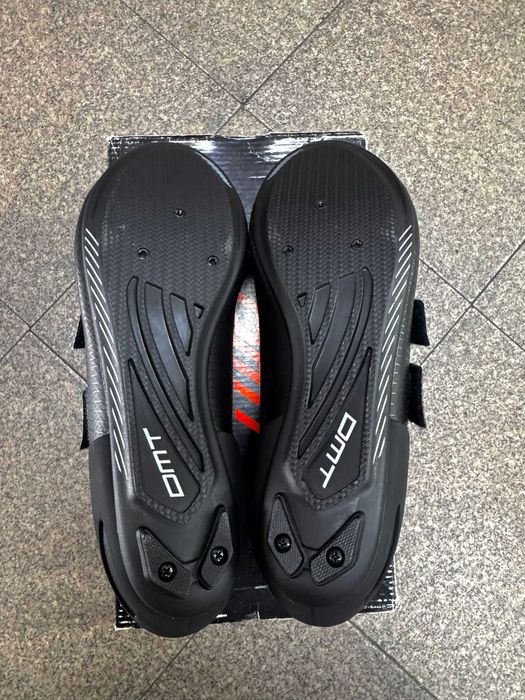 Sapatos de Ciclismo Estrada DMT R6