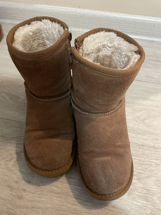 Замшевые на меху сапожки