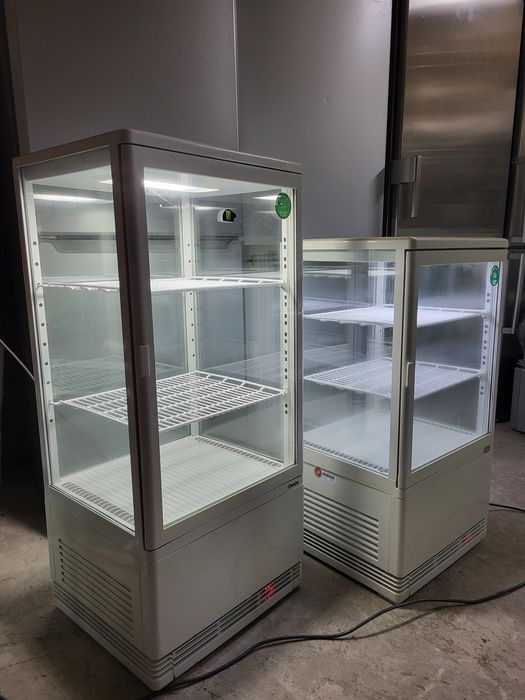 Холодильні кондитерські вітрини