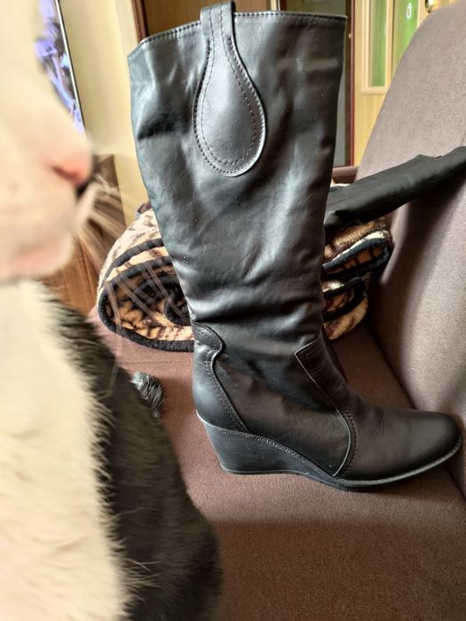 Sprzedam kozaki damskie.