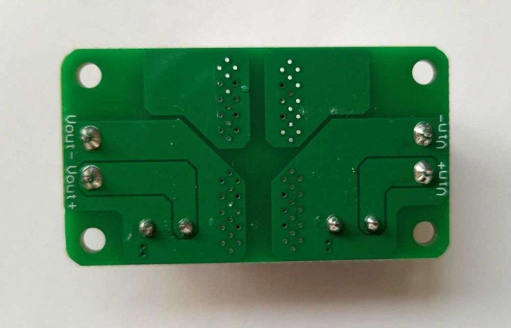 LC фильтр питания постоянного тока от ВЧ помех напряжение 50 В ток 2 А